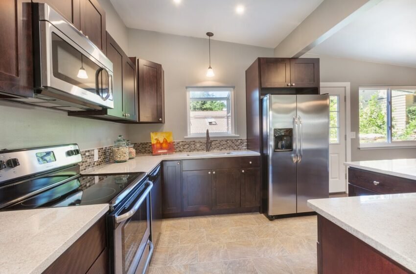 3 Vital Signs of a High-Quality Kitchen Cabinet Construction